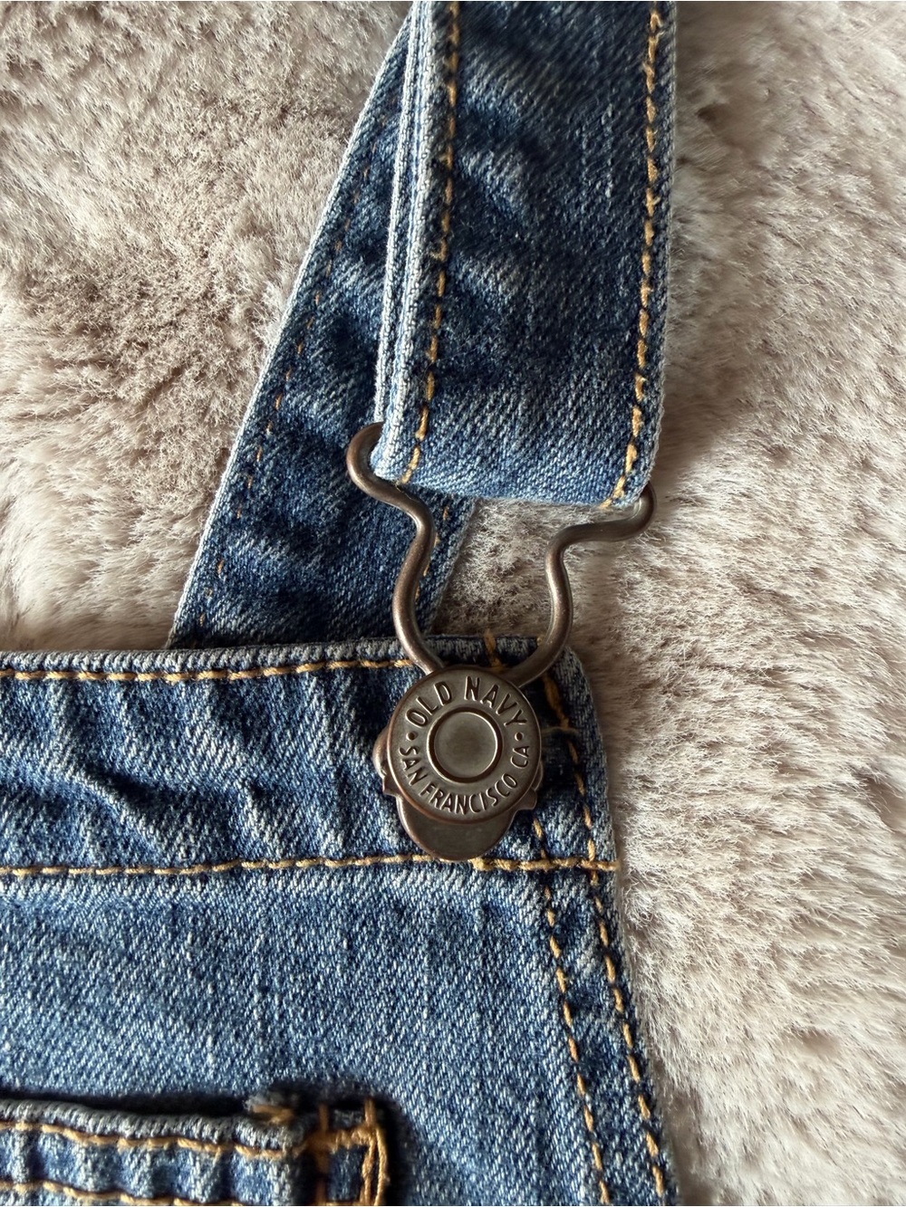 Old Navy Blue Denim Overall Shorts with Distressed Hem - Picture 2 of 4